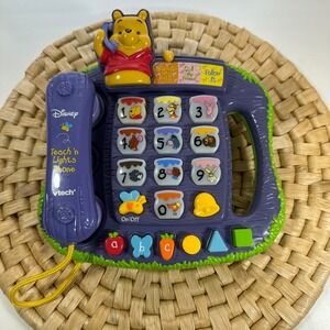 VTech Disney Winnie The Pooh Teach n Lights Phone Toy Interactive Learning